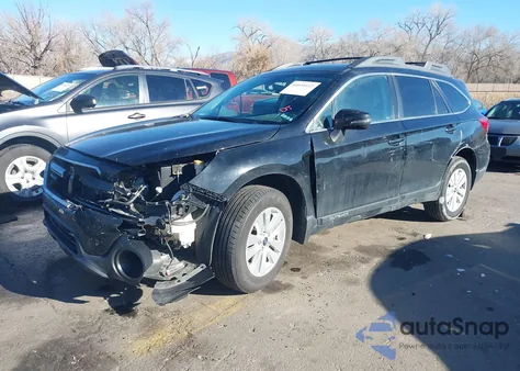 2018 Subaru Outback 2.5I Premium z USA, uszkodzony, nr VIN 4S4BSAFC8J3279767